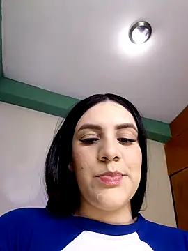 Rosellaa online show from May 2026 01:25:02 AM