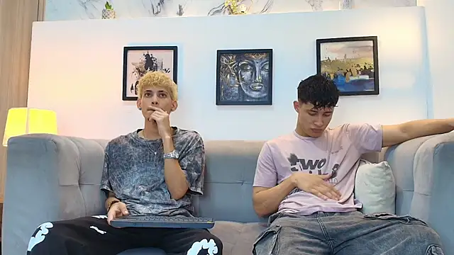 YOUNG BOYS HELL online show from May 2026 02:08:02 AM