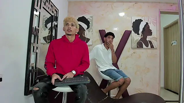 YOUNG BOYS HELL online show from June 2026 01:32:02 AM
