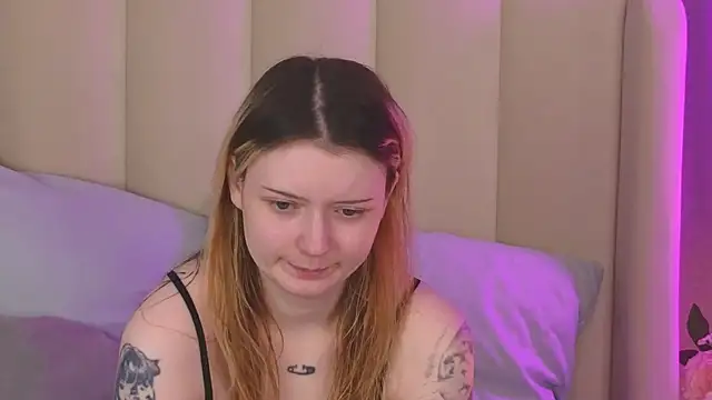 AlyssFrost online show from July 2026 04:03:01 AM