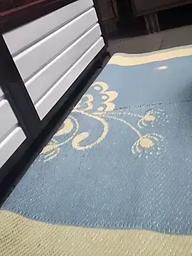 Your couple 01 online show from April 2026 05:15:01 PM