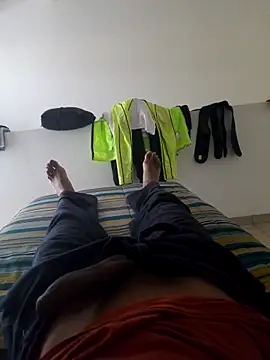 isuru lakshan online show from February 2026 12:23:02 PM