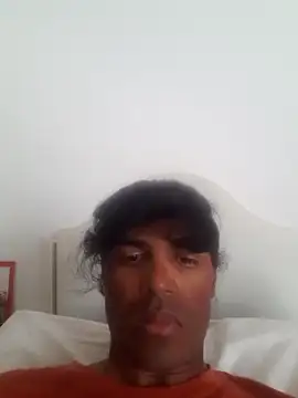 Snapshot of isuru_lakshan chatting on July 2026 03:05:02 PM isuru lakshan online show from July 2026 03:05:02 PM