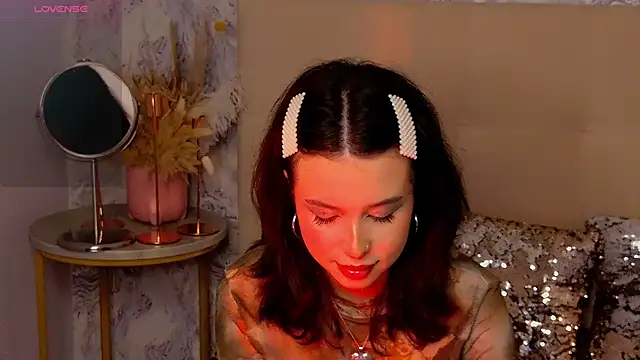 LanaLedger online show from July 2026 03:21:02 PM