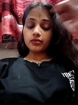 Snapshot of samayra1144 chatting on February 2026 06:17:02 PM samayra1144 online show from February 2026 06:17:02 PM