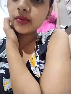 samayra1144 online show from April 2026 10:17:02 AM