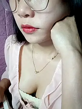 Snapshot of Eye-squirt chatting on February 2026 02:14:01 PM Eye-squirt online show from February 2026 02:14:01 PM