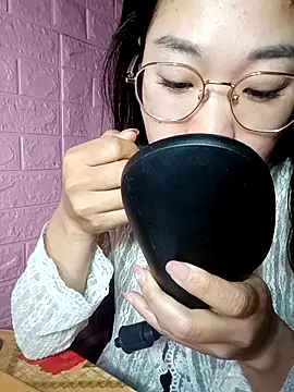 Snapshot of Eye-squirt chatting on February 2026 04:09:02 AM Eye-squirt online show from February 2026 04:09:02 AM