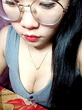 Snapshot of Eye-squirt chatting on February 2026 03:02:01 PM Eye-squirt online show from February 2026 03:02:01 PM