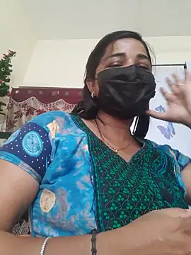 Snapshot of Tamil_Luckly_girl chatting on April 2026 04:06:02 AM Tamil Luckly girl online show from April 2026 04:06:02 AM