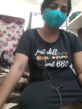 Snapshot of Tamil_Luckly_girl chatting on May 2026 12:20:01 PM Tamil Luckly girl online show from May 2026 12:20:01 PM