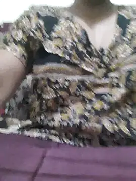 Snapshot of Tamil_Luckly_girl chatting on May 2026 03:17:01 PM Tamil Luckly girl online show from May 2026 03:17:01 PM