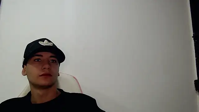 Angel boyx online show from February 2026 03:56:02 PM