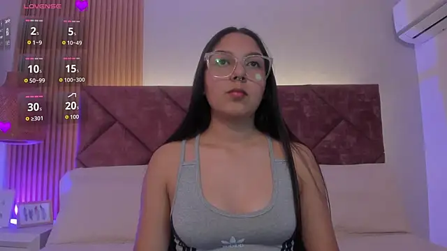 Miss Lexy  online show from May 2026 08:15:01 PM