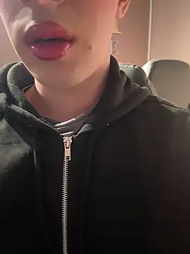 Snapshot of PerlaRogerss_ chatting on March 2026 10:42:01 AM PerlaRogerss online show from March 2026 10:42:01 AM