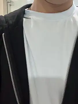 Snapshot of PerlaRogerss_ chatting on March 2026 10:42:02 AM PerlaRogerss online show from March 2026 10:42:02 AM