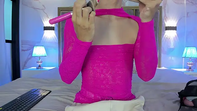 PerlaRogerss  online show from July 2026 11:24:01 AM
