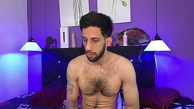 Karim mansur online show from May 2026 12:43:01 PM