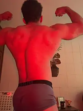 Valentinacouple online show from May 2026 02:58:02 PM