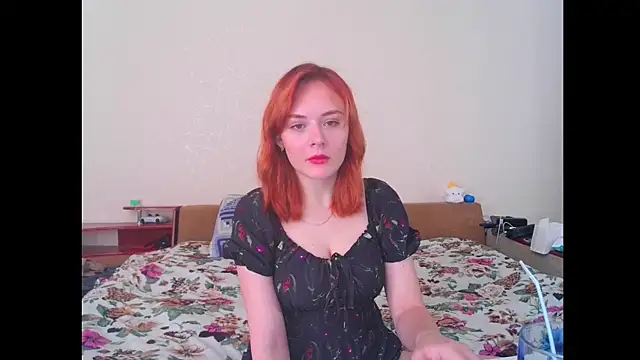 Snapshot of Little_fox404 chatting on June 2026 07:18:02 AM Little fox404 online show from June 2026 07:18:02 AM