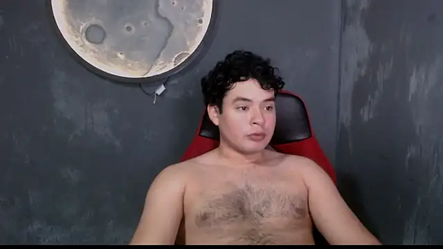 kaiserfox  online show from February 2026 03:16:02 AM