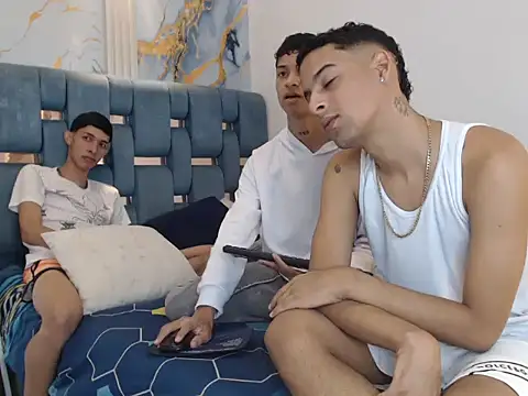 GOLD BOYS online show from February 2026 01:18:02 PM