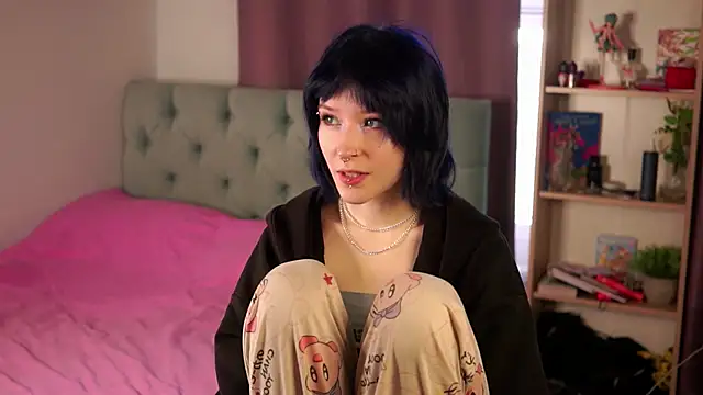 Snapshot of Cyber_psych0 chatting on April 2026 03:01:01 PM Cyber psych0 online show from April 2026 03:01:01 PM