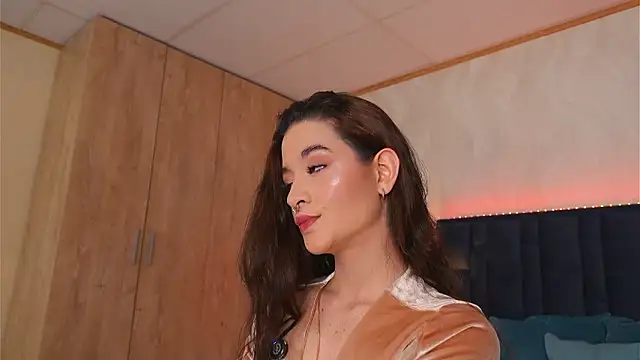 LucyDeLuca online show from March 2026 05:22:02 AM