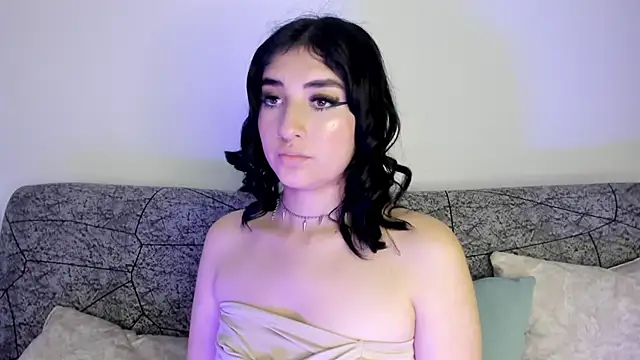 Snapshot of Kattengel_ chatting on April 2026 11:43:01 PM Kattengel online show from April 2026 11:43:01 PM