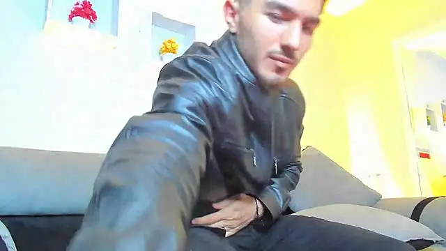 Snapshot of Dante_Blake1 chatting on April 2026 03:29:01 AM Dante Blake1 online show from April 2026 03:29:01 AM