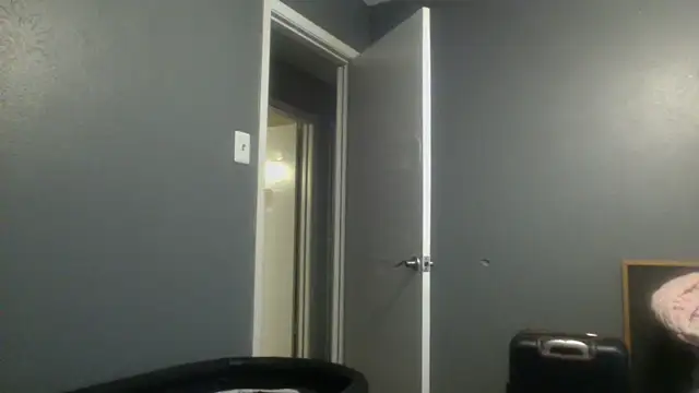 MissBella0969 online show from April 2026 06:03:02 PM