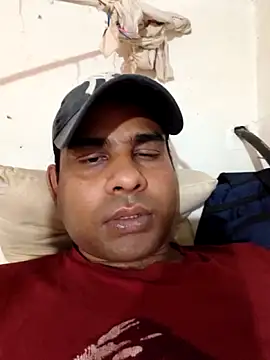 Snapshot of Amina___trans__sexy chatting on February 2026 09:08:01 AM Amina trans sexy online show from February 2026 09:08:01 AM