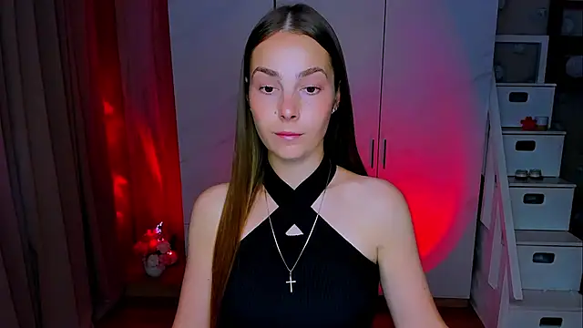 Maddy Wood  online show from July 2026 04:27:02 PM