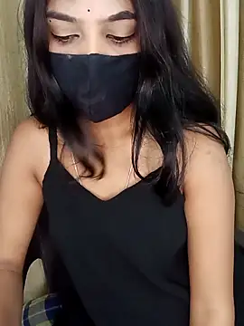 Cutie babes01 online show from April 2026 05:18:01 PM