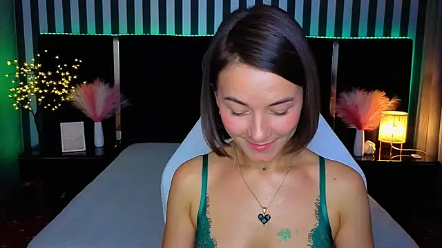 GracefulMichelle online show from June 2026 07:16:01 PM