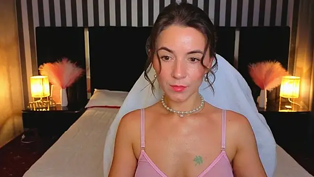GracefulMichelle online show from July 2026 07:23:01 PM