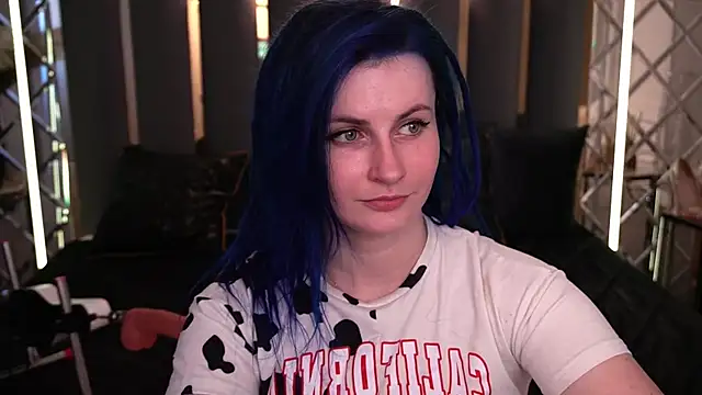 AlisaGracee online show from July 2026 05:43:02 AM