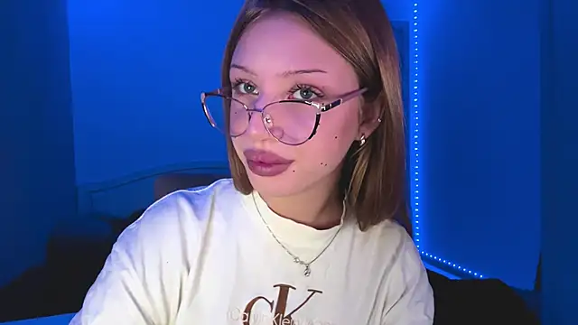 Snapshot of Stefifany chatting on February 2026 02:26:02 PM Stefifany online show from February 2026 02:26:02 PM