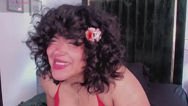 VinkSmokee online show from April 2026 07:48:01 PM