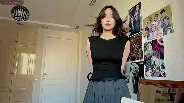HannaOreo online show from July 2026 09:03:01 AM