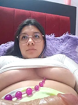 Snapshot of belen_green chatting on April 2026 01:16:01 AM belen green online show from April 2026 01:16:01 AM