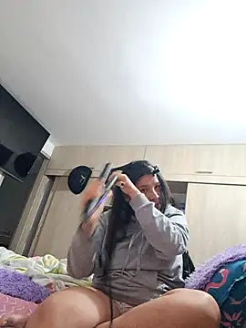 Snapshot of belen_green chatting on April 2026 09:45:02 AM belen green online show from April 2026 09:45:02 AM