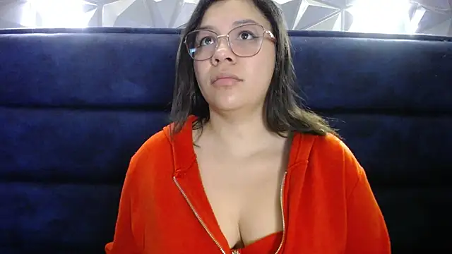 Snapshot of belen_green chatting on April 2026 12:18:01 PM belen green online show from April 2026 12:18:01 PM