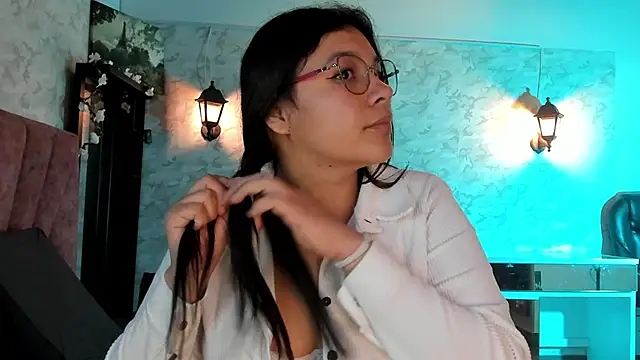 Snapshot of belen_green chatting on May 2026 02:43:01 PM belen green online show from May 2026 02:43:01 PM