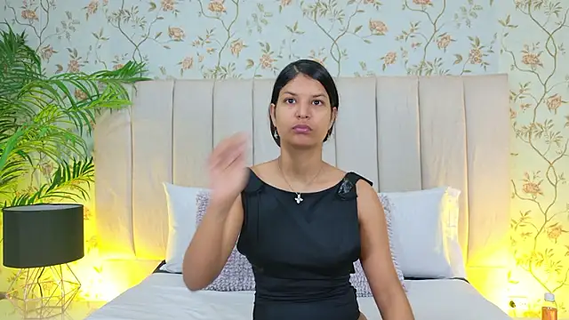 AnnaLoren  online show from March 2026 12:01:02 PM