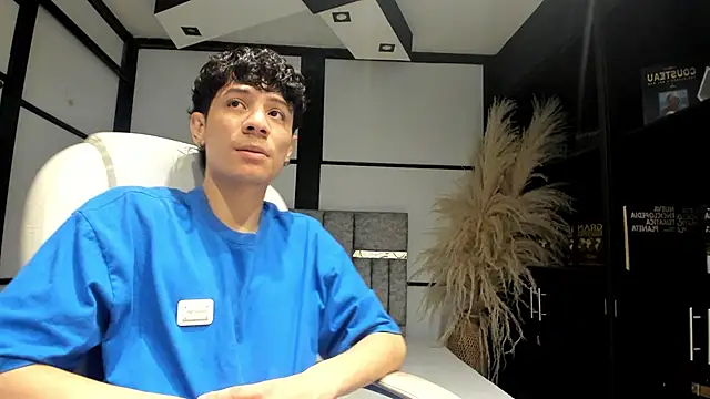 Angel St1 online show from May 2026 01:27:01 PM