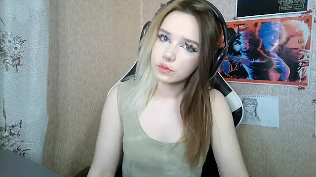 MilaTyan online show from March 2026 06:18:02 PM