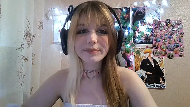 MilaTyan online show from July 2026 02:13:02 PM