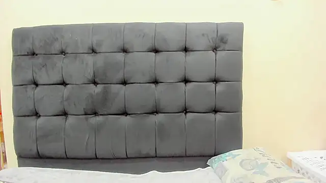 OnionBooty3573 online show from July 2026 11:41:02 PM
