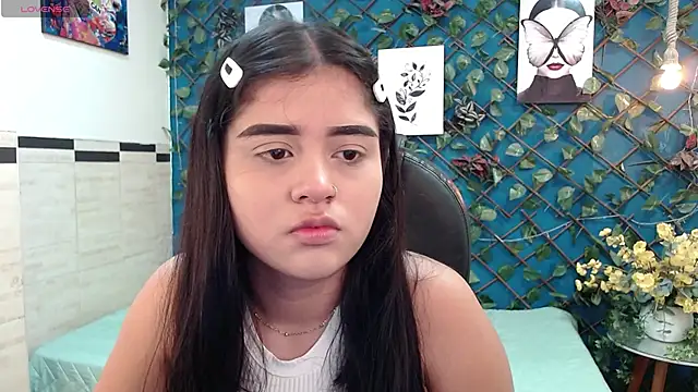 mila quin online show from May 2026 12:32:02 PM